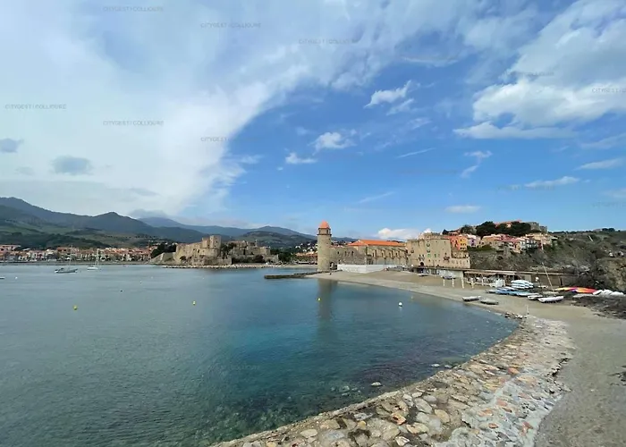 6impdes10 Pour 6 Personnes Idealement Situe Collioure